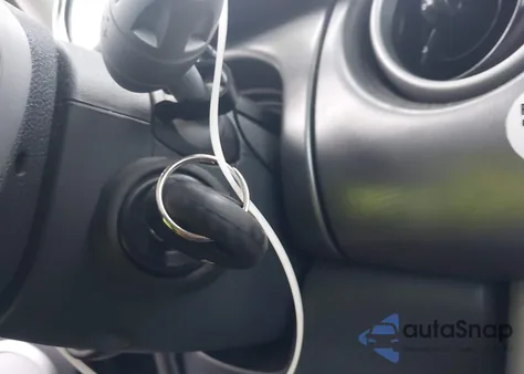 2003 Mini Cooper S из США, поврежденный, VIN WMWRE33413TD60289